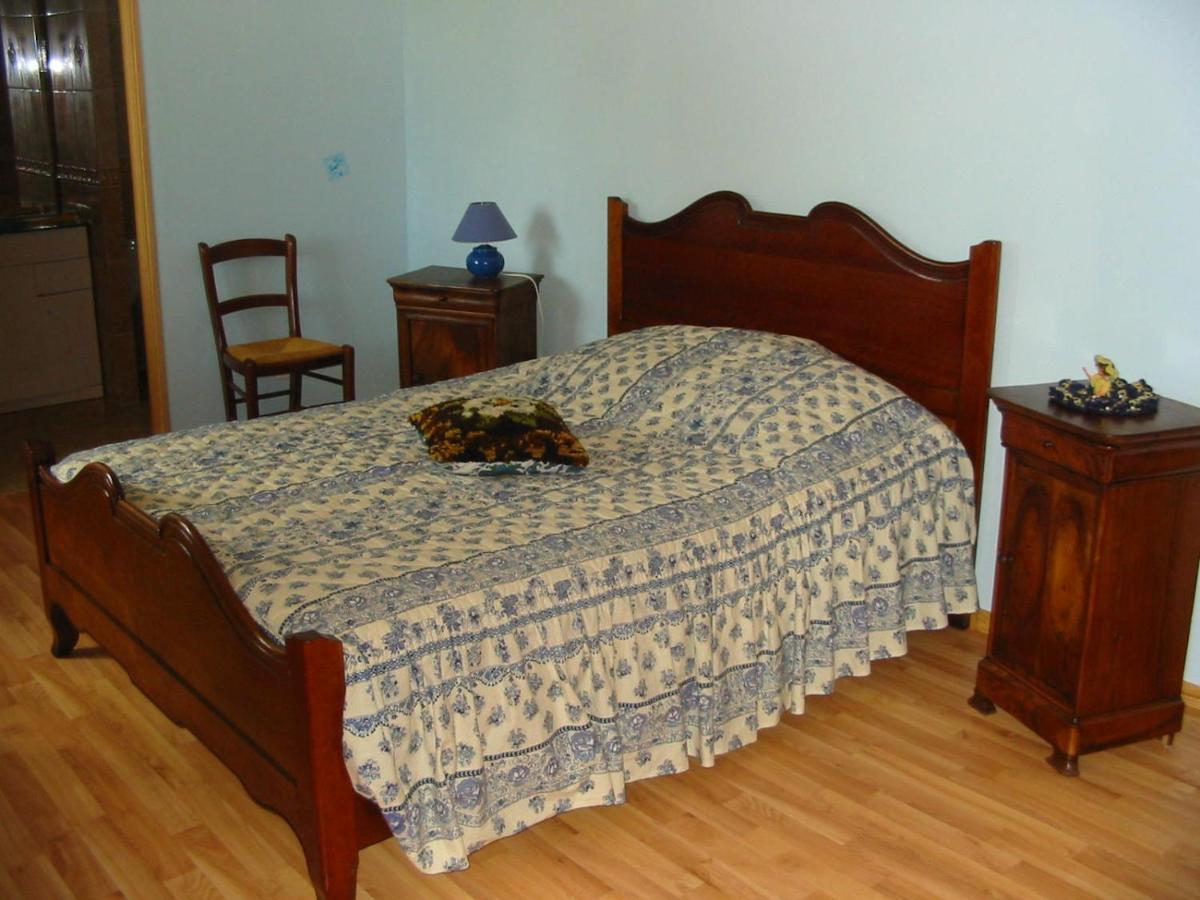 Chambres D'Hotes Chez Rejane Crasville  エクステリア 写真
